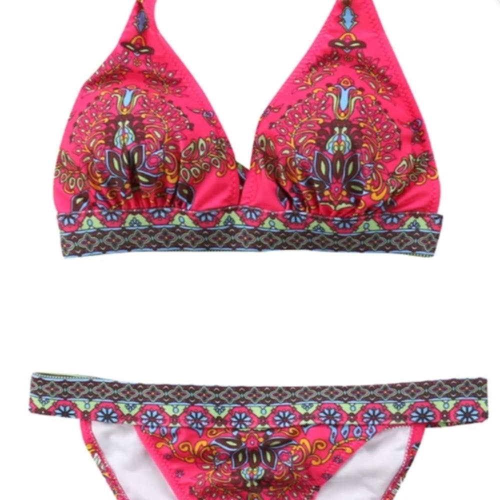 Vibrant Pink Patterned Bikini Set - image 1
